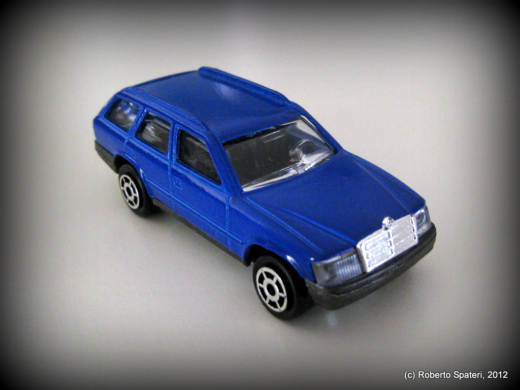 Majorette Mercedes 300 TE (n.250-C)